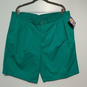 Ash Creek Trading Men's Vintage Green pleated Shorts size 42 NWT